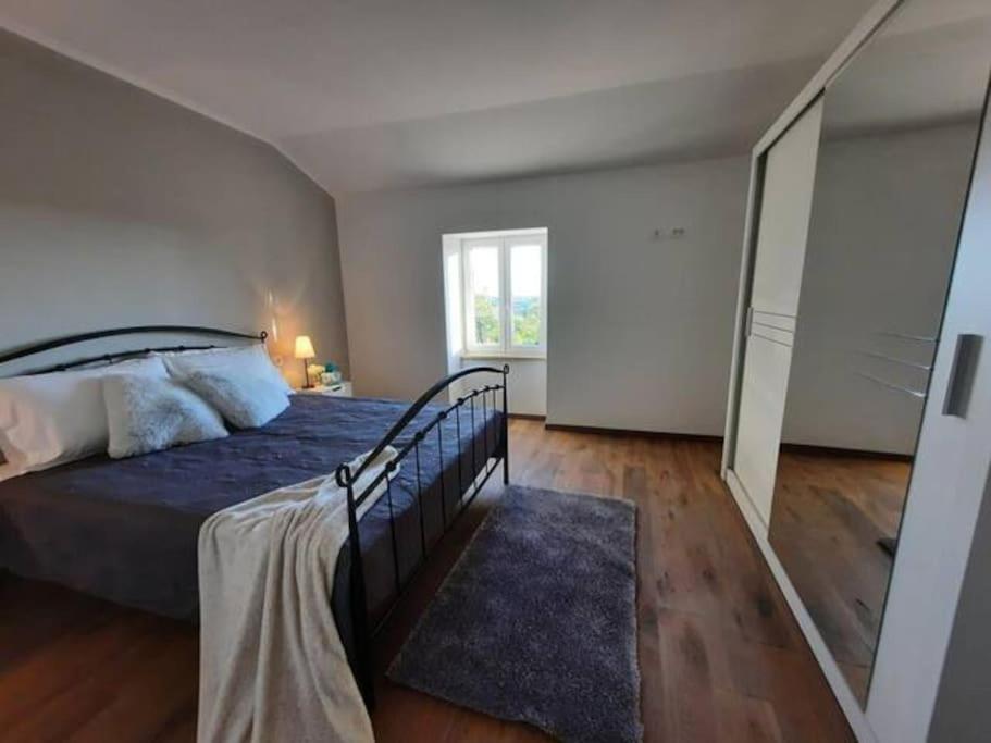 Holiday Home For 8 People, Pool + Sea View Vilanija Exteriér fotografie